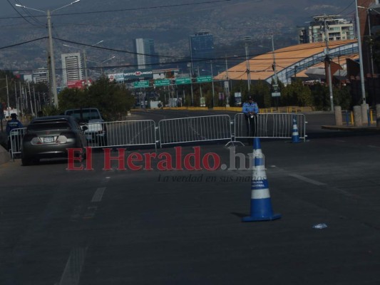 FOTOS: Sin tráfico y en silencio, así lució la capital en un día más de cuarentena