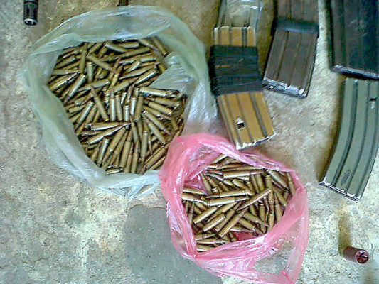 En posesión de un arsenal de guerra capturan a cinco sujetos