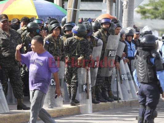 FOTOS: Así se vive el paro de transporte en la colonia Loarque, al sur de la capital de Honduras