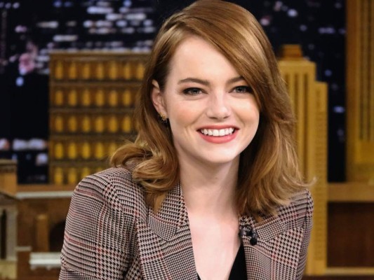 FOTOS: 15 famosos que rechazan estar en redes sociales