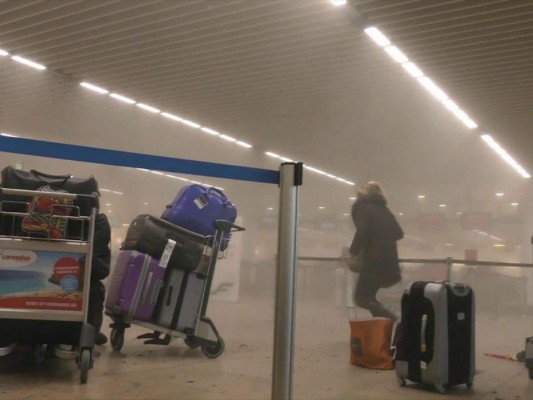 Buscan a tercer sospechoso de ataques en Bruselas