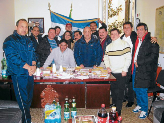 Llega el primero de los 17 náufragos hondureños tras la pesadilla en el crucero Concordia