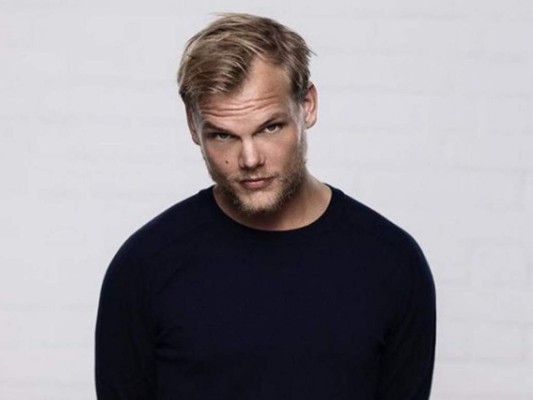 Padres de Avicii heredarán más de 22 millones de euros, la cuantiosa fortuna de su hijo