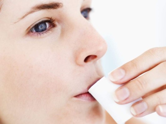 15 usos y beneficios del agua oxigenada que debes poner en práctica