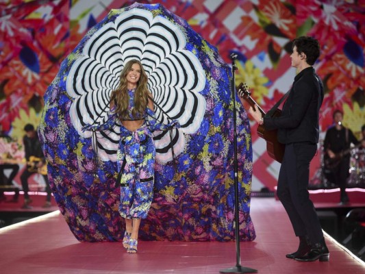 FOTOS: Así fue el desfile de los 'ángeles' de Victoria's Secret