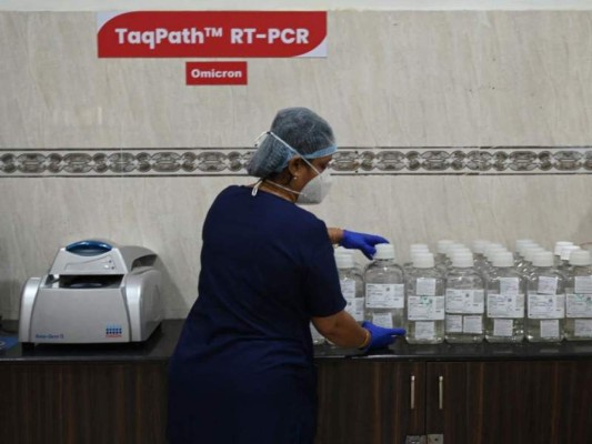 ¿Cómo saber si estoy contagiado con la variante ómicron del covid-19?  