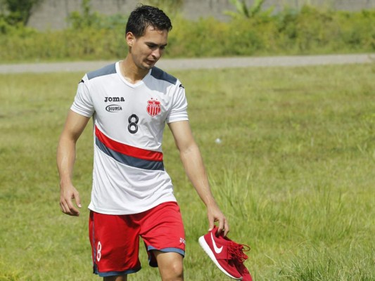 Olimpia quiere el 80% del pase de Marcelo Canales