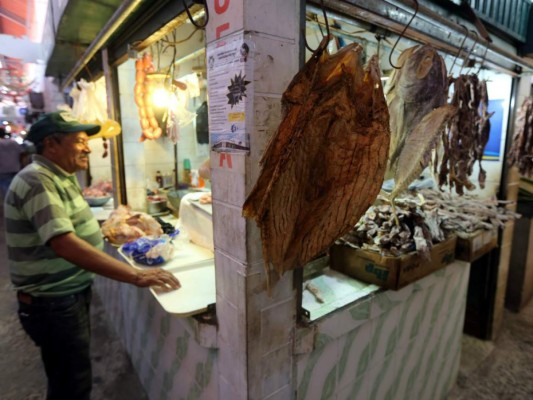 Deliciosas frutas inundan las calles capitalinas