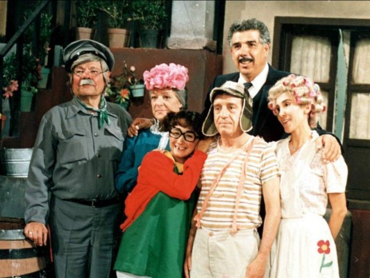 La 'Chilindrina' revela fotos inéditas del elenco del 'Chavo del 8”