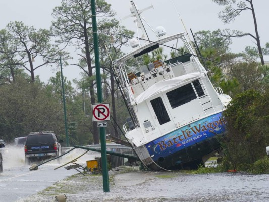 Imágenes impactantes de los destrozos de Sally en Alabama y Florida