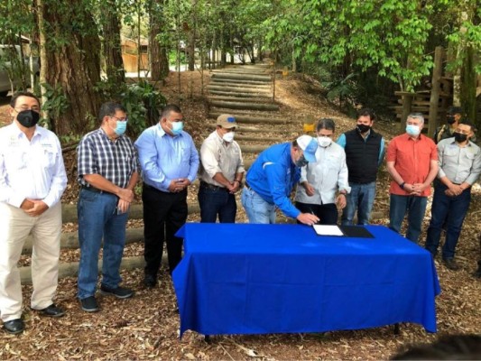 Convenio dará sistemas de riego y viveros para Parque Nacional La Tigra