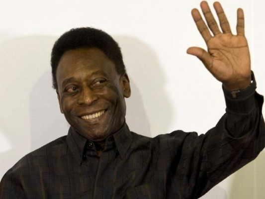Pelé reducirá sus viajes por problemas de salud &nbsp;&nbsp;