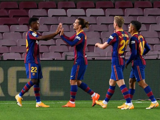 El Barcelona golea al Villarreal en una fiesta de Ansu Fati y Messi