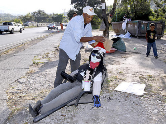 Lloviznas en Honduras por débil frente frío