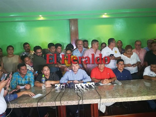 A través de una iniciativa de Ley transportistas pedirán bajarle a los combustibles