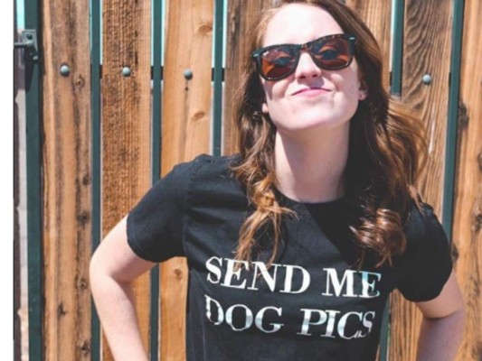 Así es Laina Morris, la protagonista del meme 'novia psicópata'