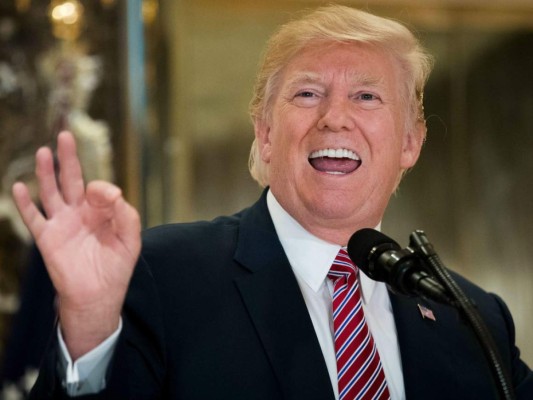 Donald Trump saluda decisión 'sabia' de líder norcoreano de detener plan de lanzar misiles