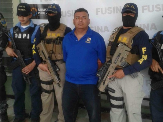 Capturan a expolicía alias 'El killer' investigado por extorsión en la Rivera Hernández de San Pedro Sula