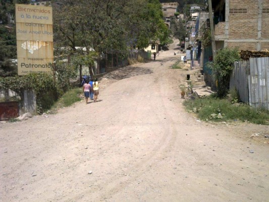 Invierten L 327 millones en obras de desarrollo comunal