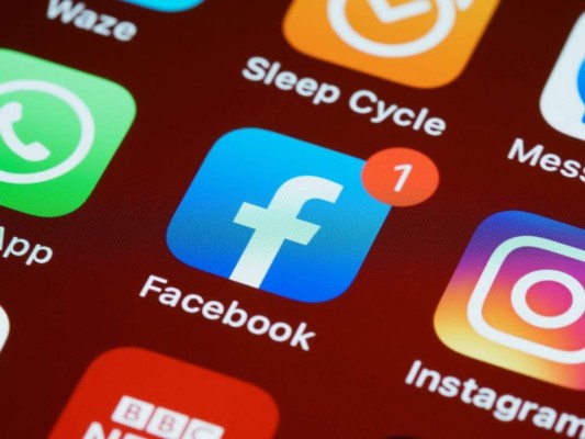 ¿Cómo ocultar que estás conectado en WhatsApp, Facebook e Instagram? &nbsp;&nbsp;