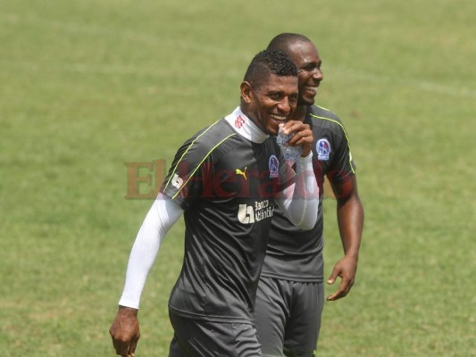 Carlo Costly estaría a punto de fichar con Marathón