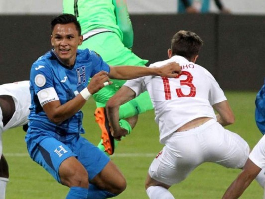 El posible once con el que Honduras podría coronarse campeón ante México  