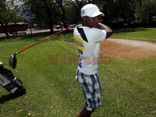Yul Arzú, el Tiger Woods de Tocoa