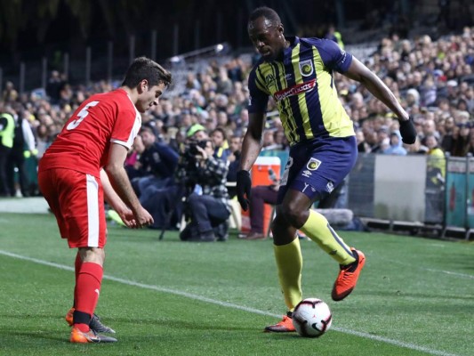 Usain Bolt 'debe jugar como defensor', aconseja Del Bosque