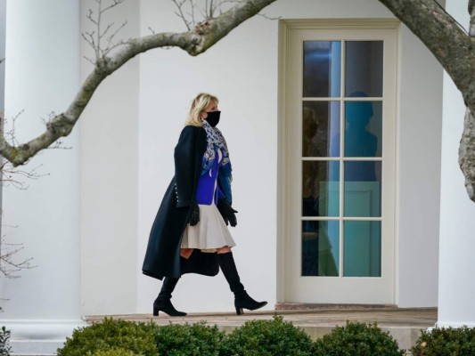 Jill Biden participará en la reunificación de familias migrantes