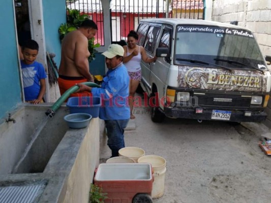Prolongada sequía agobia a vecinos de 40 barrios y colonias de Comayagua