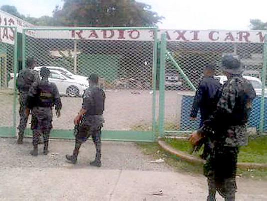 Al menos dos muertos y tres heridos en enfrentamiento en car wash de La Ceiba