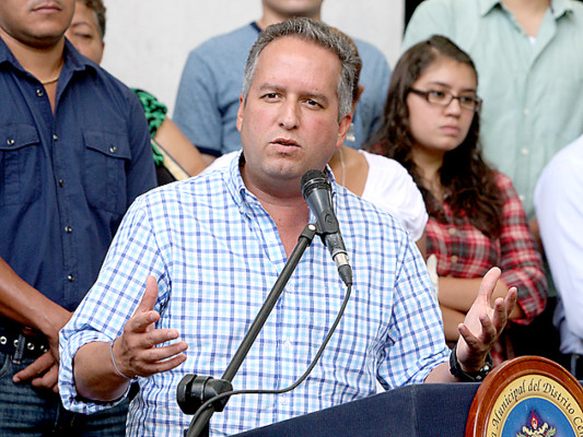 'No van a jugar conmigo', dice alcalde de la capital hondureña