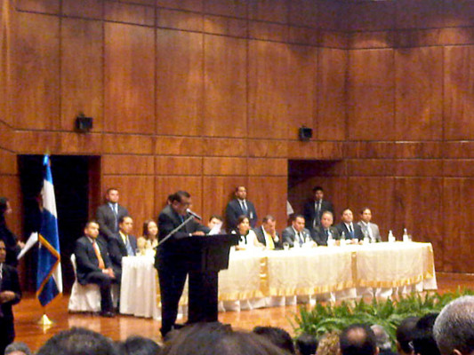 'Hemos hecho poco para una Honduras diferente”