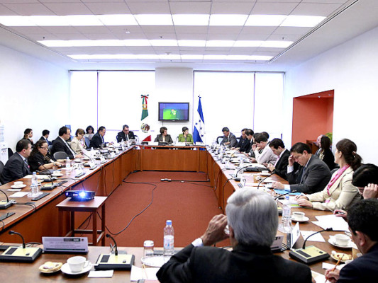 México y Honduras reiteran trabajo conjunto en lucha contra narcotráfico