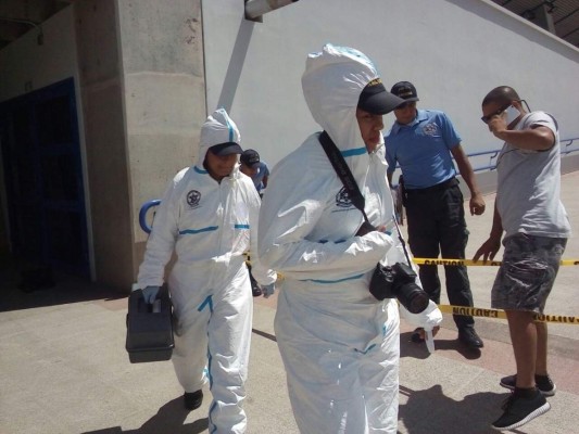 Causan daños al Palacio Universitario de los Deportes previo al concierto de Jesse y Joy