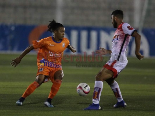 Vida le arrebata un punto a los Lobos de la UPNFM con gol de Eddie Hernández en tiempo extra