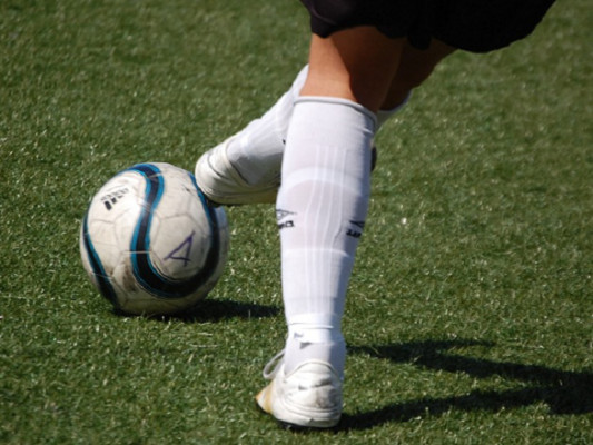 Muere futbolista de 15 años durante un entrenamiento