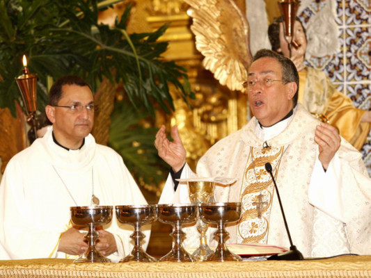 Compras directas tienen olor a prácticas corruptas, afirma Iglesia