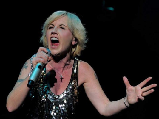 Filtran horrorosos detalles sobre la muerte de Dolores O'Riordan, exvocalista de The Cranberries