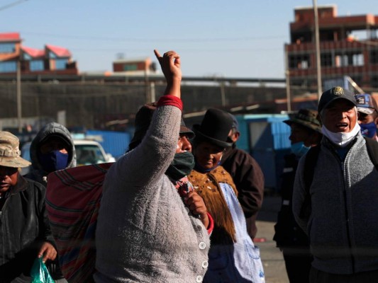 Protestas en Bolivia alcanzan ocho asfixiantes días
