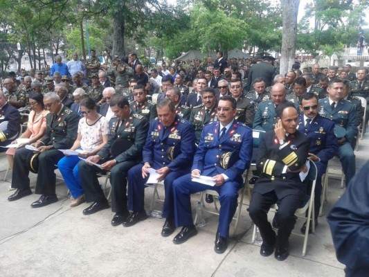 Celebran Día del Reservista hondureño