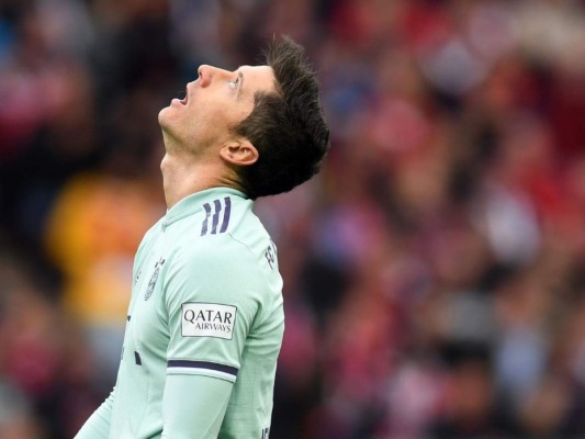Lewandowski no marca pero sigue al frente de los goleadores en Alemania
