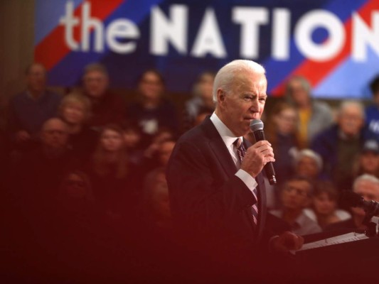 Biden busca avanzar mientras lidia con ataques republicanos