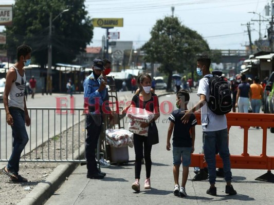FOTOS: Mercado Zonal Belén reabre tras profunda desinfección