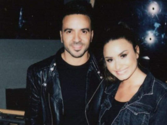 Luis Fonsi se solidariza con Demi Lovato tras hospitalización
