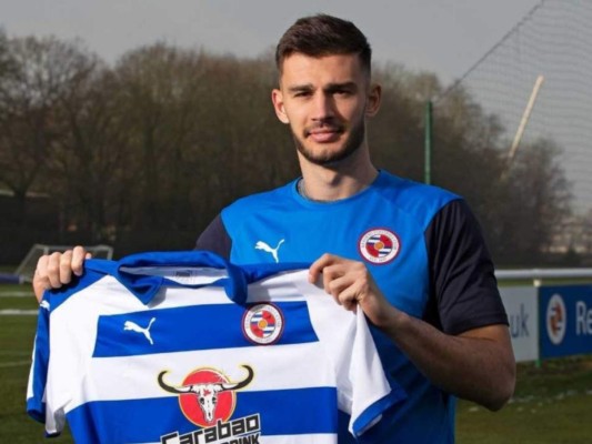 Matt Miazga renueva contrato de préstamo con el Reading de Inglaterra
