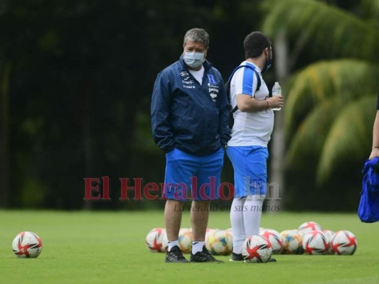 Honduras entrenó este lunes con la mira puesta en Panamá (Fotos)