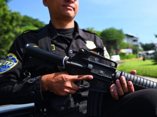Detienen en El Salvador grupo de exterminio con nexos con la Policía