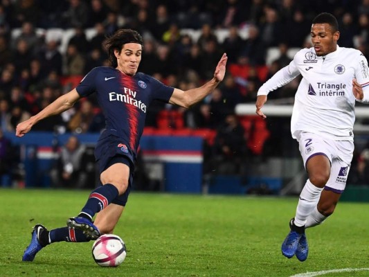 Un gol de Cavani da tres puntos al PSG antes de recibir al Liverpool