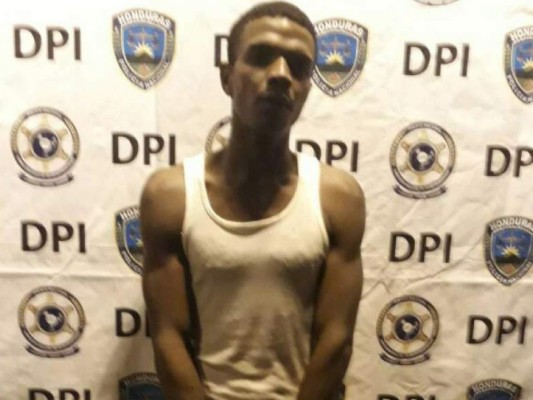 A cárcel de El Pozo envían a hombre que quemó a su hija y esposa en Santa Bárbara